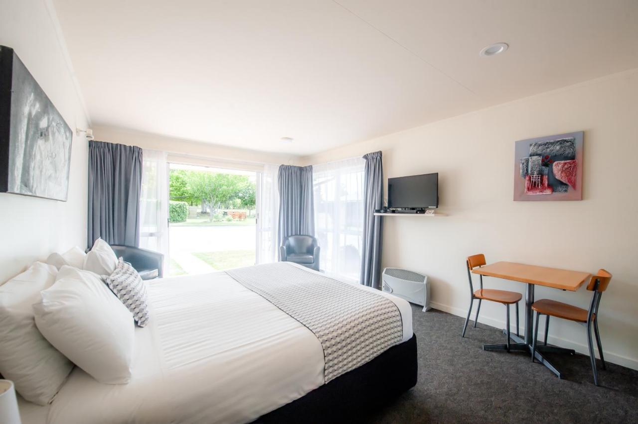 Dunstan Motel