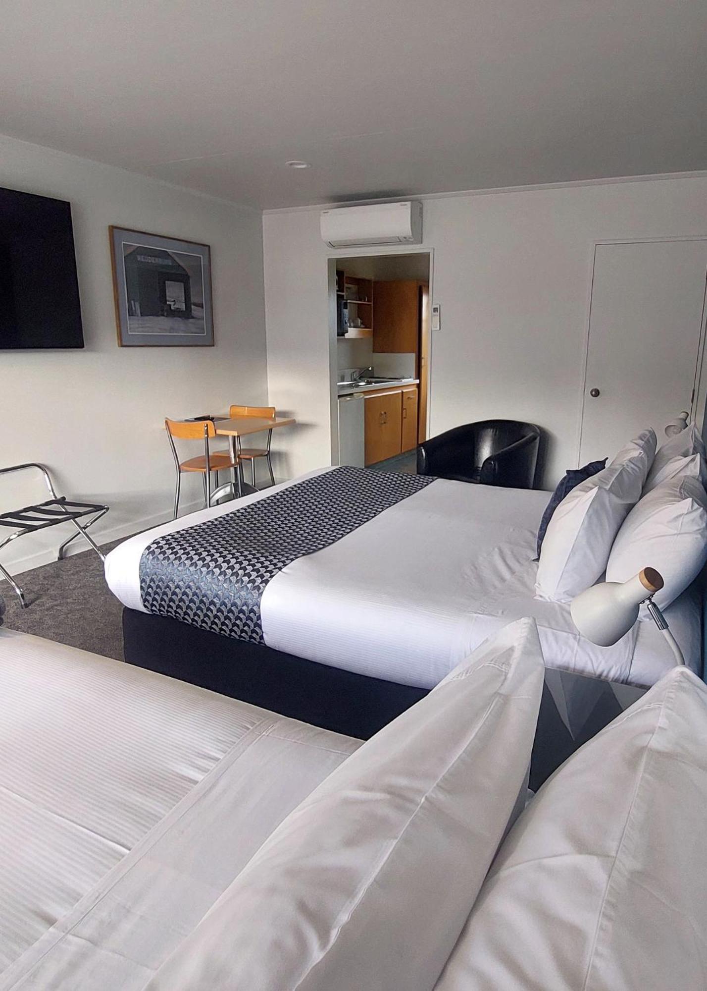 Dunstan Motel 4*